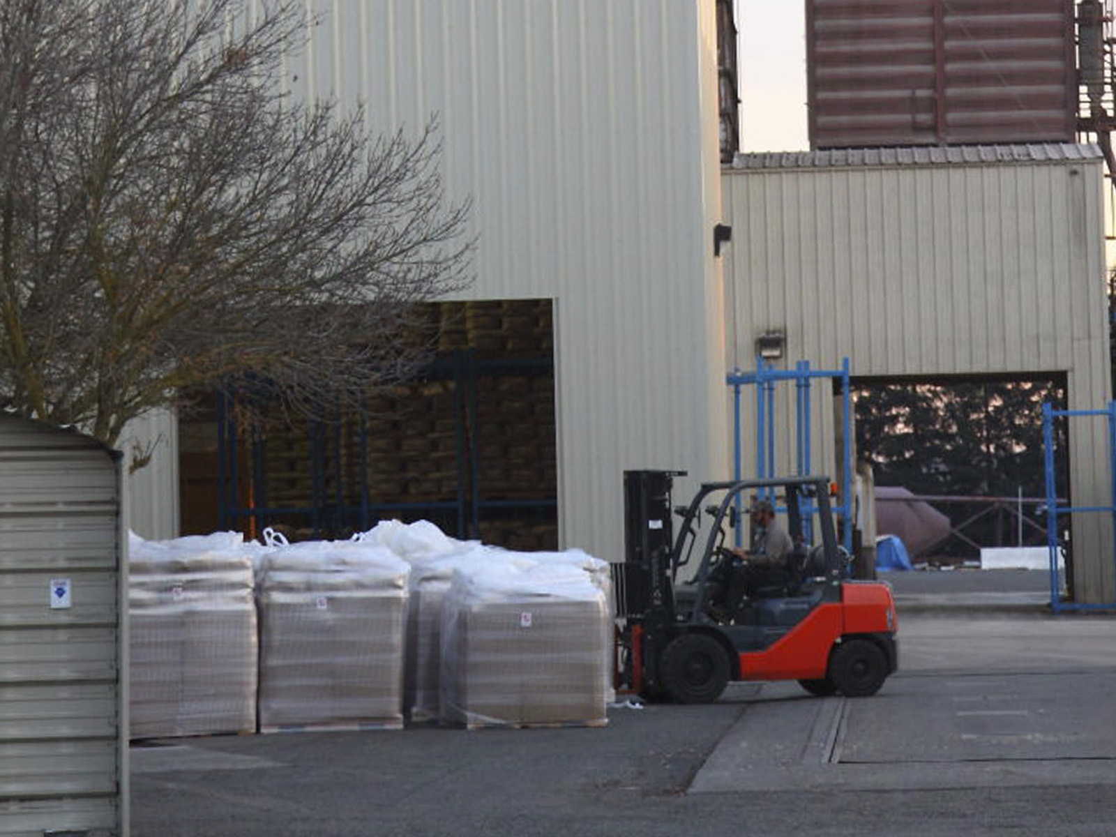 facility_forklift